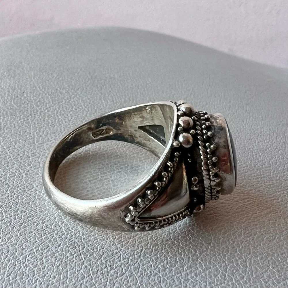 N/A this ring